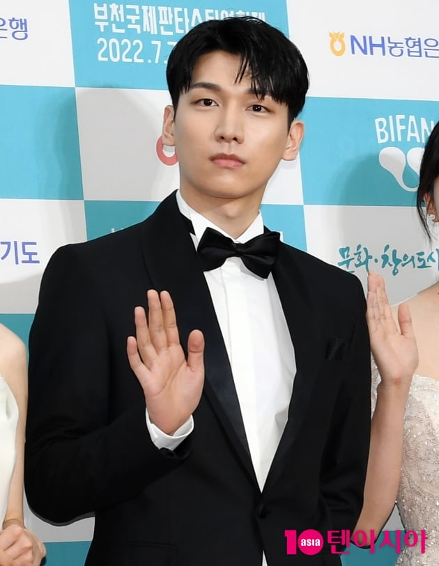[TEN 포토] 혁 '배우 한상혁으로 인사드려요'