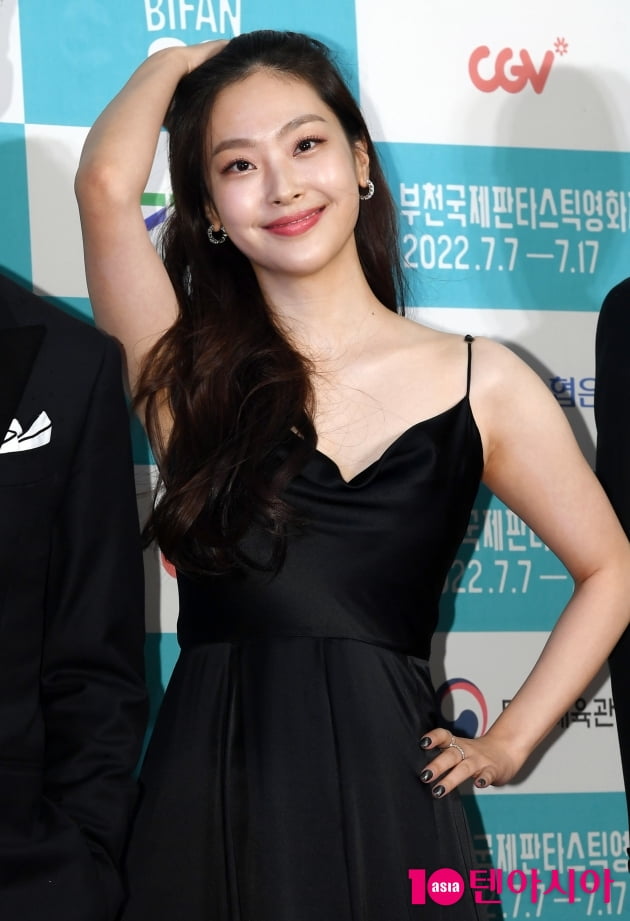 [TEN 포토] 최희진 '여유 넘치는 꽃미소'