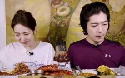 [종합] 미자, 프로 발골러…"동생, 너 장가 언제 가냐?" 잔소리 ('미자네 주막')