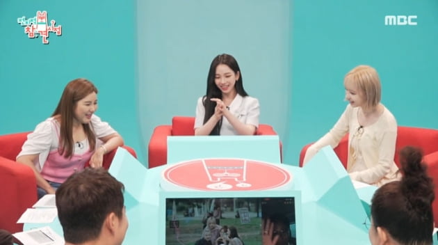 [종합] 에스파 "AI까지 멤버 8명" 세계관 고백에 송가인 "어지럽다" 어리둥절('전참시')
