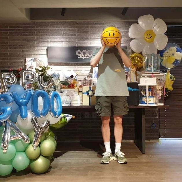 공유 /사진=공유 공식 인스타그램