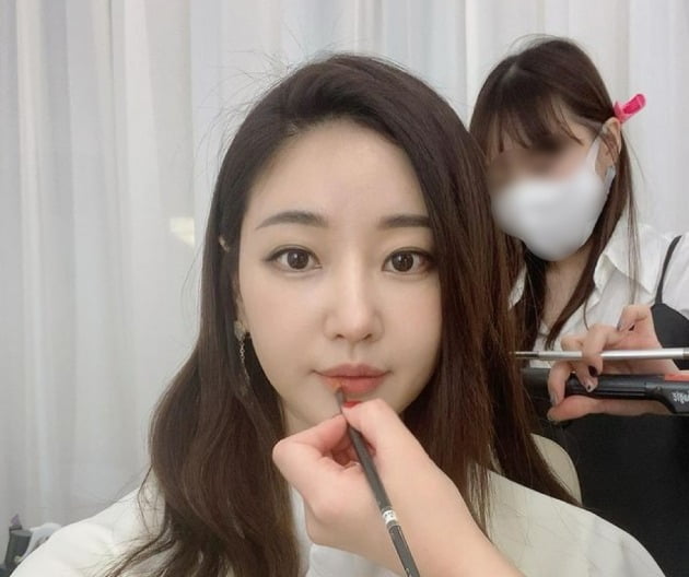 '45세' 김사랑, 백옥 피부+주름 無…관리 정말 잘했네[TEN★]