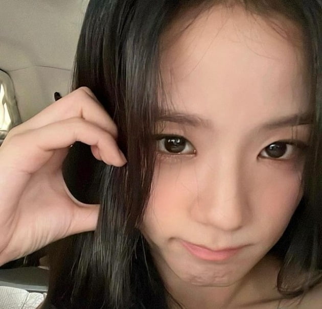 블랙핑크 지수, 블링크 향한 볼하트…러블리의 정석[TEN★]