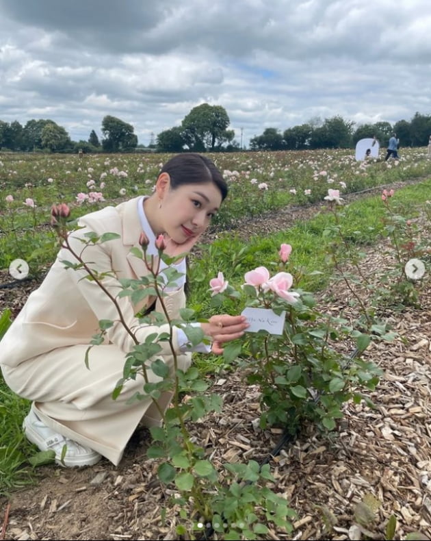 김연아, 우아한 수트핏...네티즌 "누가 꽃이야?"[TEN★]