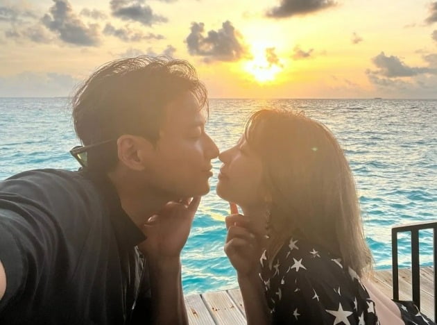 이지훈, ♥아야네와 몰디브서 입맞춤 직전 "이대로 영원하자 약속"[TEN★]