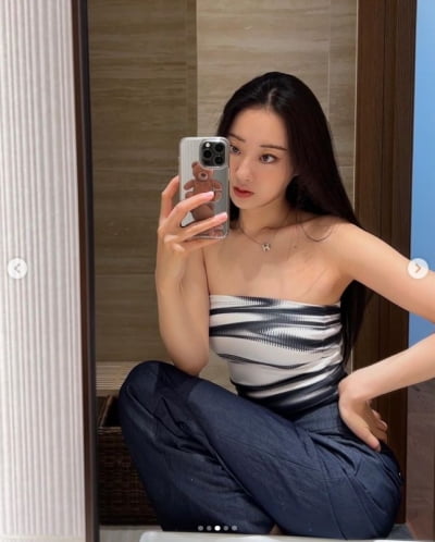 경리, 백옥피부+섹시한 쇄골미인...오늘도 행복해[TEN★]