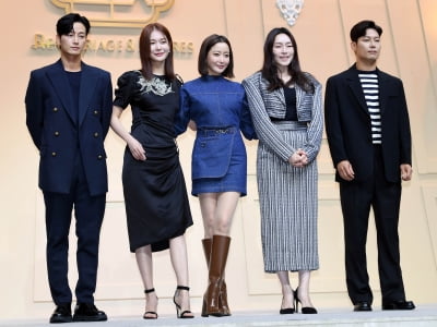 [TEN 포토] 이현욱-정유진-김희선-차지연-박훈 '블랙의 신부 기대해주세요'