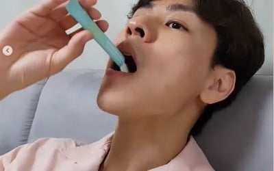 윤남기, ♥이다은이 안 챙겨줬나…로봇처럼 섭취하는 비타민 [TEN★]