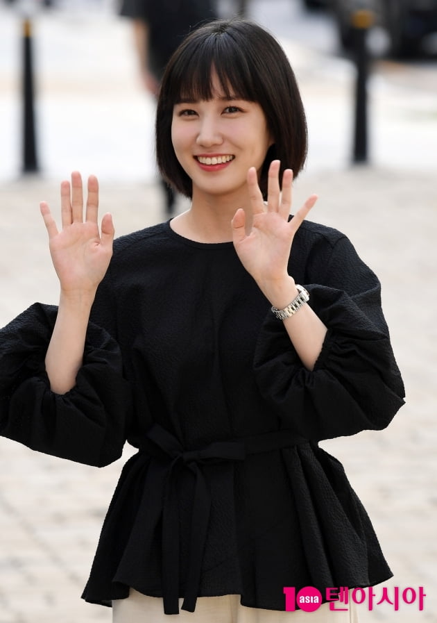 [TEN 포토] 박은빈 '김밥 대신 고기 먹으러 왔어요'(우영우 종방연)