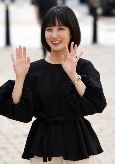 [TEN 포토] 박은빈 '김밥 대신 고기 먹으러 왔어요'(우영우 종방연)