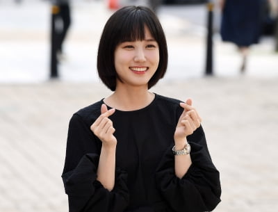 [TEN 포토] 박은빈 '우영우 사랑 감사합니다'(우영우 종방연)