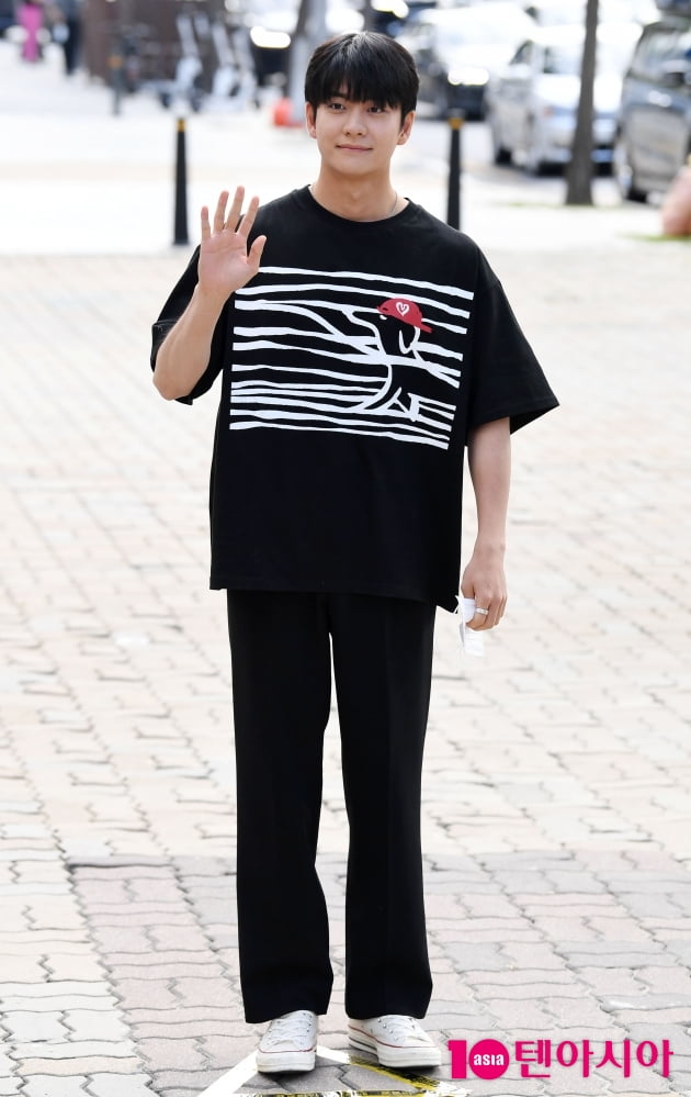 [TEN 포토] 강태오 '우영우 이준호가 왔어요'(우영우 종방연)