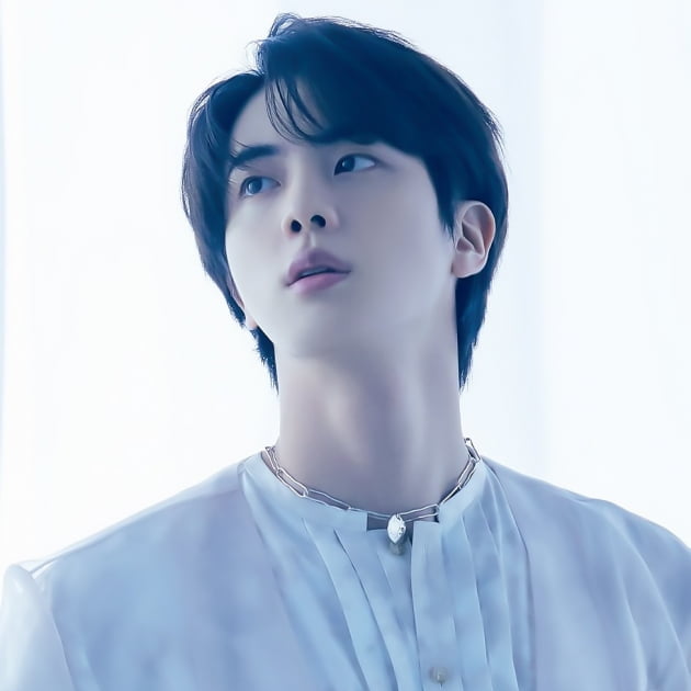 방탄소년단 진, '에피파니' 1억 9800만 은빛 울림. . 스포티파이