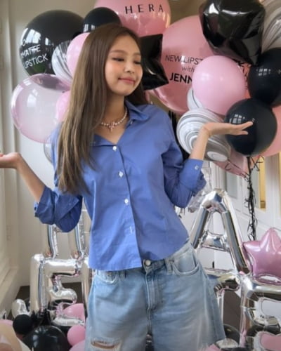 블랙핑크 제니, 러블리한 젠득이...컴백 앞두고 미모 성수기[TEN★]