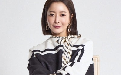 김희선 "'예뻤다'보다는 '지금도 예쁘다'가 좋아"('블랙의 신부')[인터뷰③]