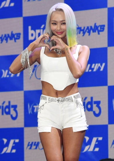 [TEN 포토] 효린 '서머송으로 컴백했어요'