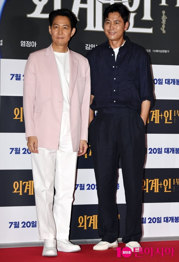 [TEN 포토] 이정재-정우성 '훈훈한 투 샷'