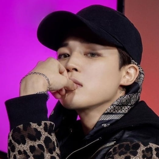 방탄소년단 지민 인스타 2주 연속+12일 연속 K팝 스타 팔로워1위