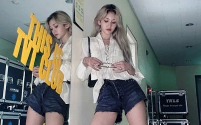 전소미, 美친 비율 자랑…인형 같은 비주얼 [TEN★]
