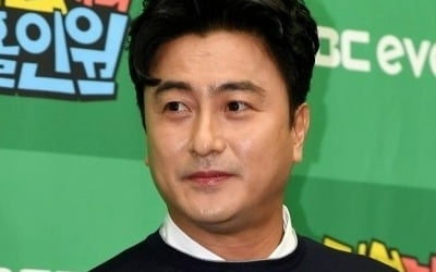 [TEN 포토] 안정환 '변함없는 테리우스'