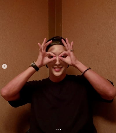 이준기, 무더위에 시원한 맥주 한잔?...귀요미 40대 맞어?[TEN★]