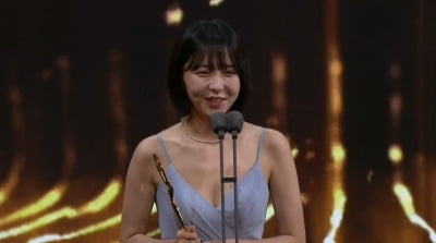 [청룡시리즈어워즈] 주현영, 신인여자예능인상 "실망시킬까 두려워"