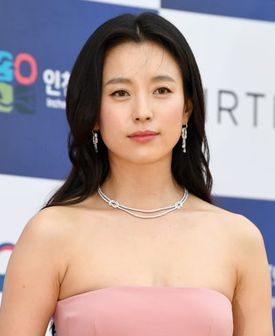 [TEN 포토] 한효주 '청순미 갑'