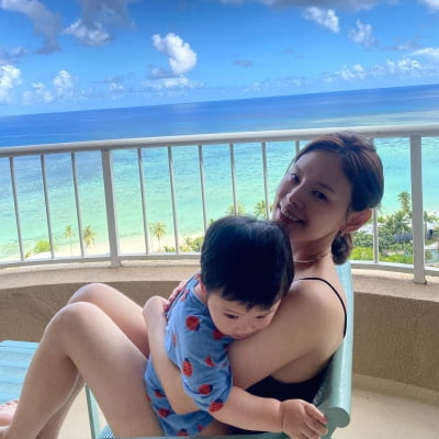 '대학 교수♥' 구재이, 괌으로 날아간 프랑스댁…아들과 힐링 중[TEN★]