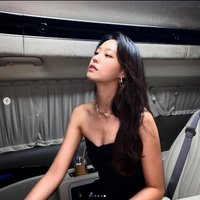 설현, 점점 더 과감해진 의상...조이현 "갓설현"[TEN★]