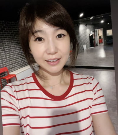 강수정, 깊게 파인 팔자주름…"아무도 보기 원하지 않는 배움" [TEN★]