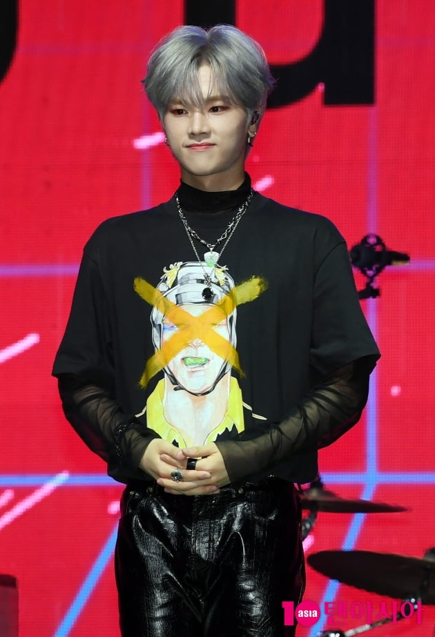 [TEN 포토] 엑스디너리 히어로즈 정수 '다소곳하게'