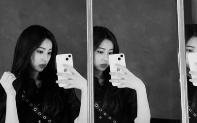 강혜원, 흑백 사진에도 '청순 미모' 과시…여신 아우라[TEN★]