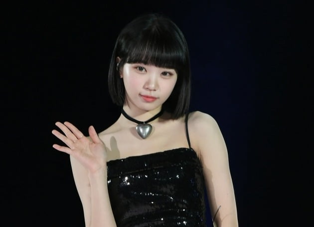 르세라핌 김채원, 2주간 '인기가요' 스페셜 MC…TXT 연준 대타