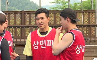 "대체 왜 저래"…탁재훈, 최악의 시스루 수영복 패션…비난 쇄도 ('미우새')