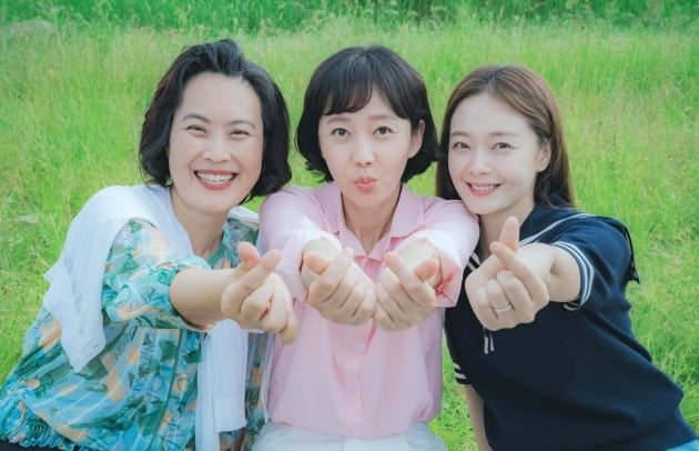 염정아→나인우 "'클리닝업', 즐거웠던 현장…8개월간 행복" 종영 소감