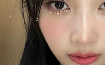 조이, ♥크러쉬 마음 녹일 이목구비…블링블링 꽃미모[TEN★]