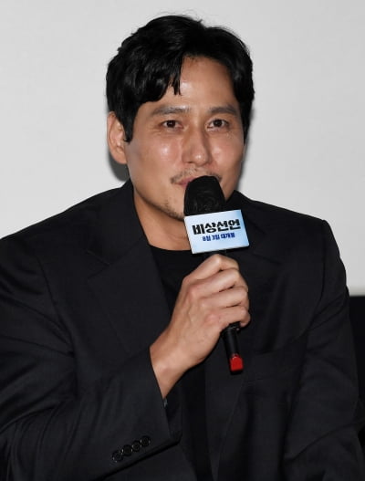 [TEN 포토] 박해준 '언론시사회는 긴장되네'