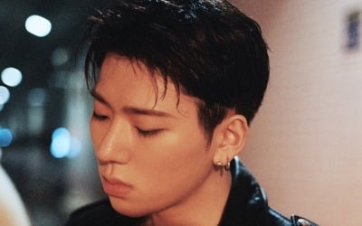 [전문] '컴백 D-2' 지코, 코로나19 확진 "음악방송 일정 취소"