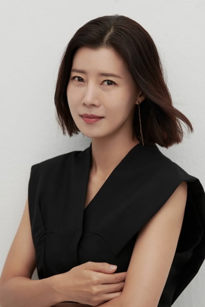 [TEN인터뷰] 유선, "한소라役 부담감에 4kg 빠져…황석정 전화에 펑펑 울었다"