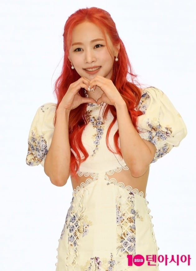 [TEN 포토] 카라 출신 니콜 '아름다운 미소'