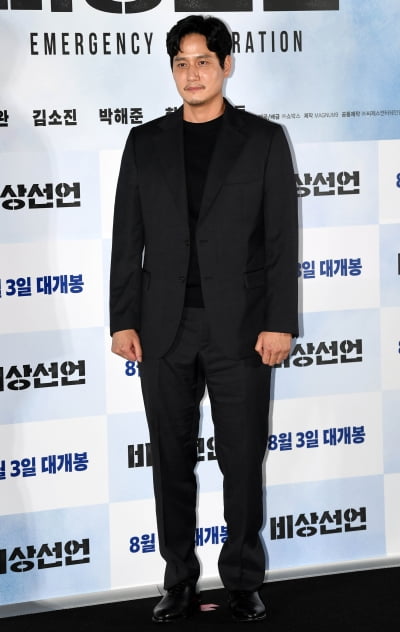 [TEN 포토] 박해준 '영화 '비상선언'으로 만나요'