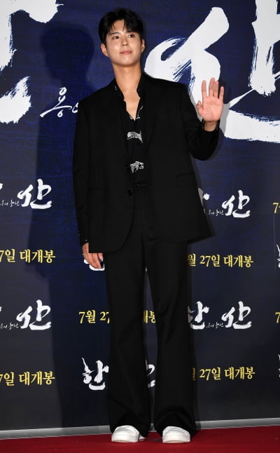 [TEN 포토] 박보검 '가질 수 없는 남친의 비주얼'