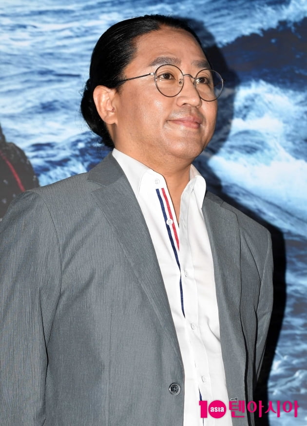 [TEN 포토] 김한민 감독 '천만을 향해 출정하라~'