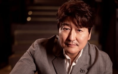 [TEN인터뷰] 송강호 "추격신 찍으며 부상 투혼, '브로커'와는 다른 부담감"