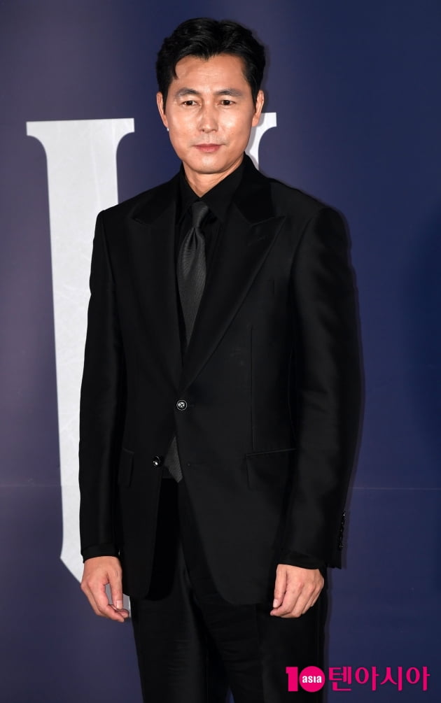 [TEN 포토] 정우성 '남다른 카리스마'