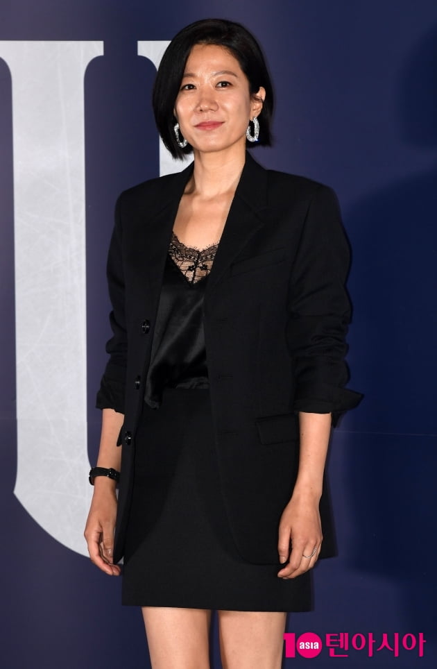 [TEN 포토] 전혜진 '첫 액션영화 도전'