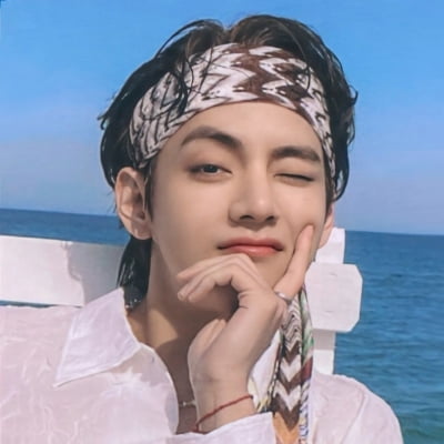 방탄소년단(BTS) 뷔, 한국을 알리는 관광홍보대사에 어울리는 스타 1위