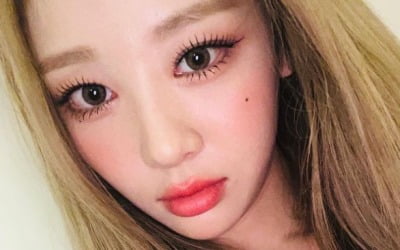 '이달소' 이브, 딱 봐도 복숭아상…과즙미 넘치는 미모[TEN★]
