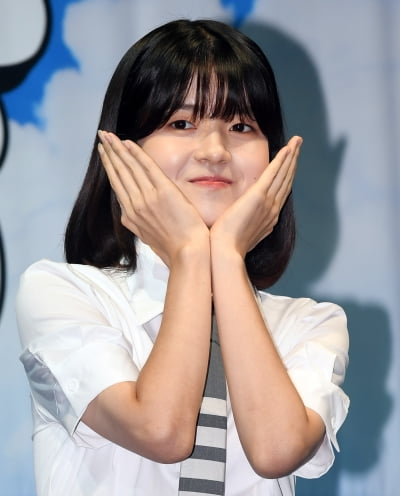[TEN 포토] 서기 '청순한 꽃 한송이'