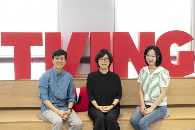 이상엽 감독, 송재경, 김경란 작가./사진제공=티빙